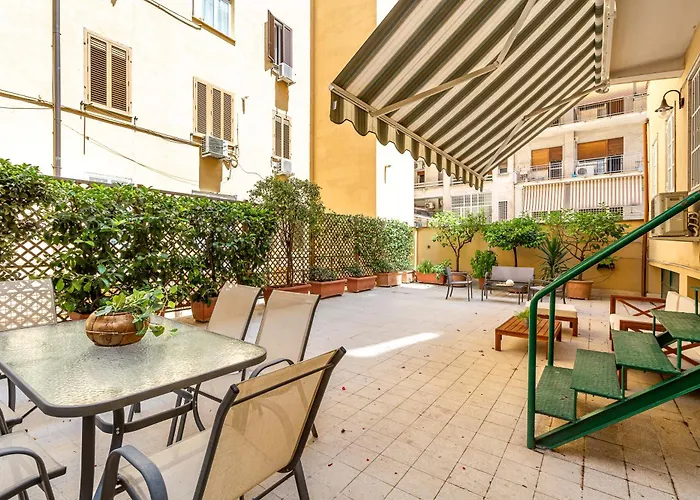 Апартаменты Iflat Vatican Spacious With Terrace